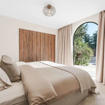 Villa Jazmine Exquisite Oasis Nuva Andalucia